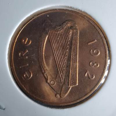 沼泽如烟--第995场 - 爱尔兰1982年2便士