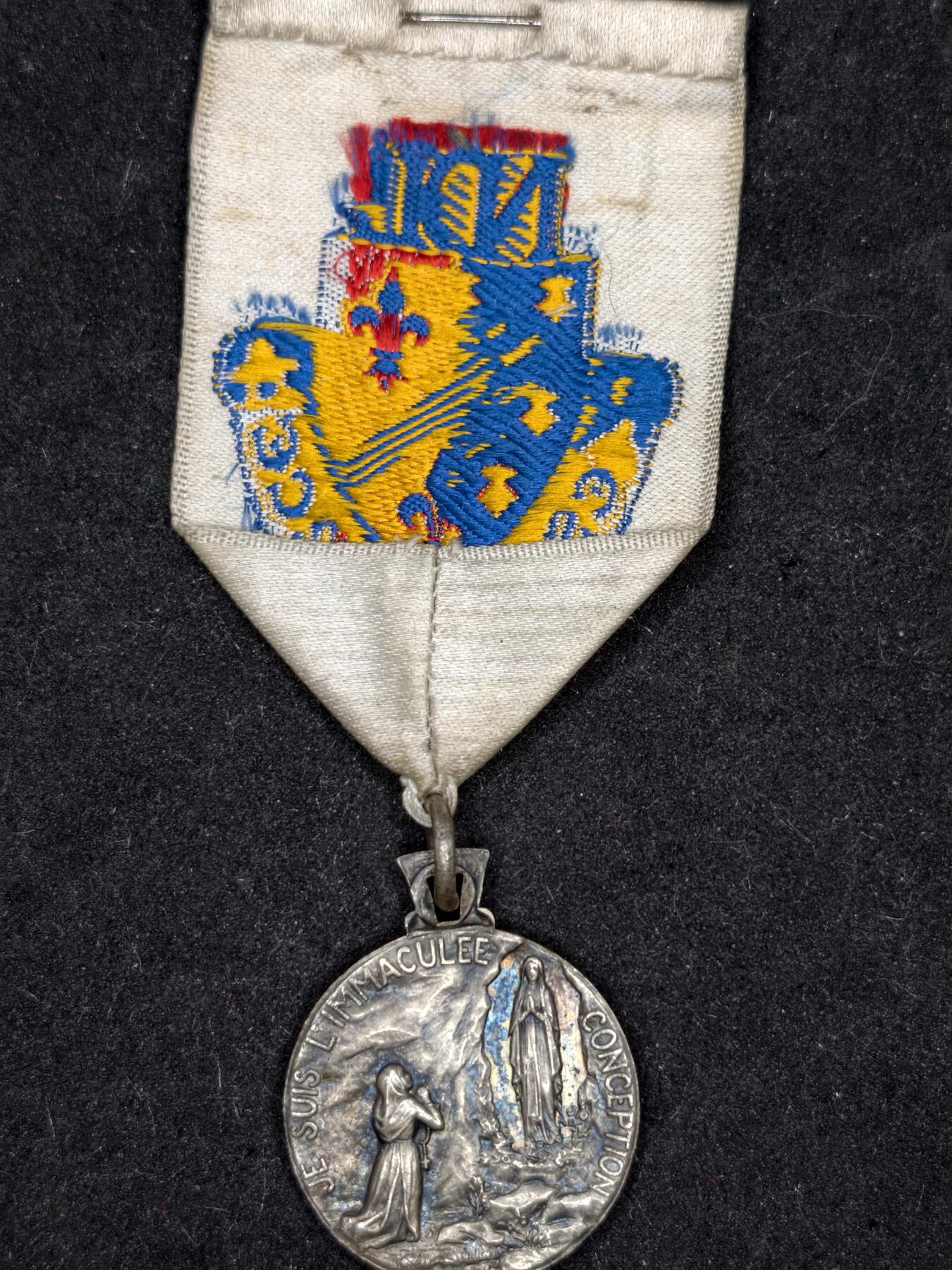 凯旋世界勋赏（持续上新中）（第22期新年大拍）（欢迎送拍）（对拍品有疑问请询问客服，不接受到手刀，出价默认拍品品相。请认真阅读拍卖规则！出价默认已认可！）（收到货请录制开箱视频，无视频概不处理问题。）