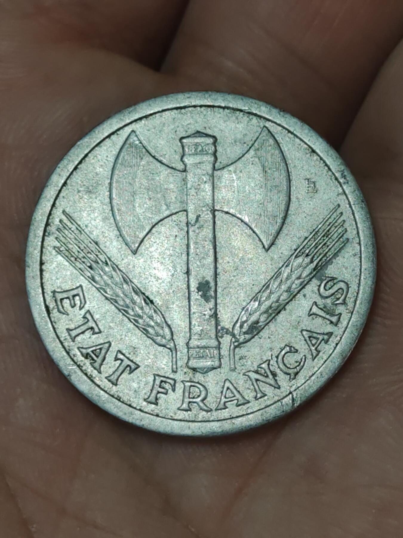 2026年第二十五场(总第一百九十四场）外国好品散币场(免佣金) 法国1943年2法郎(维希傀儡政府时期，首发年仅发行2年)