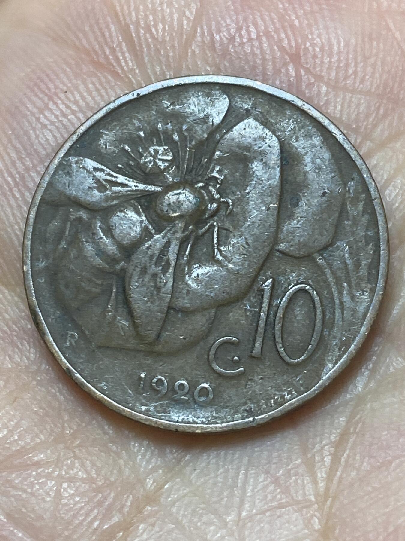 2026年第二十七场(总第一百九十六场）外国好品散币场(免佣金) 意大利王国1920年10分(维托里奥·埃马努埃莱三世第三套)