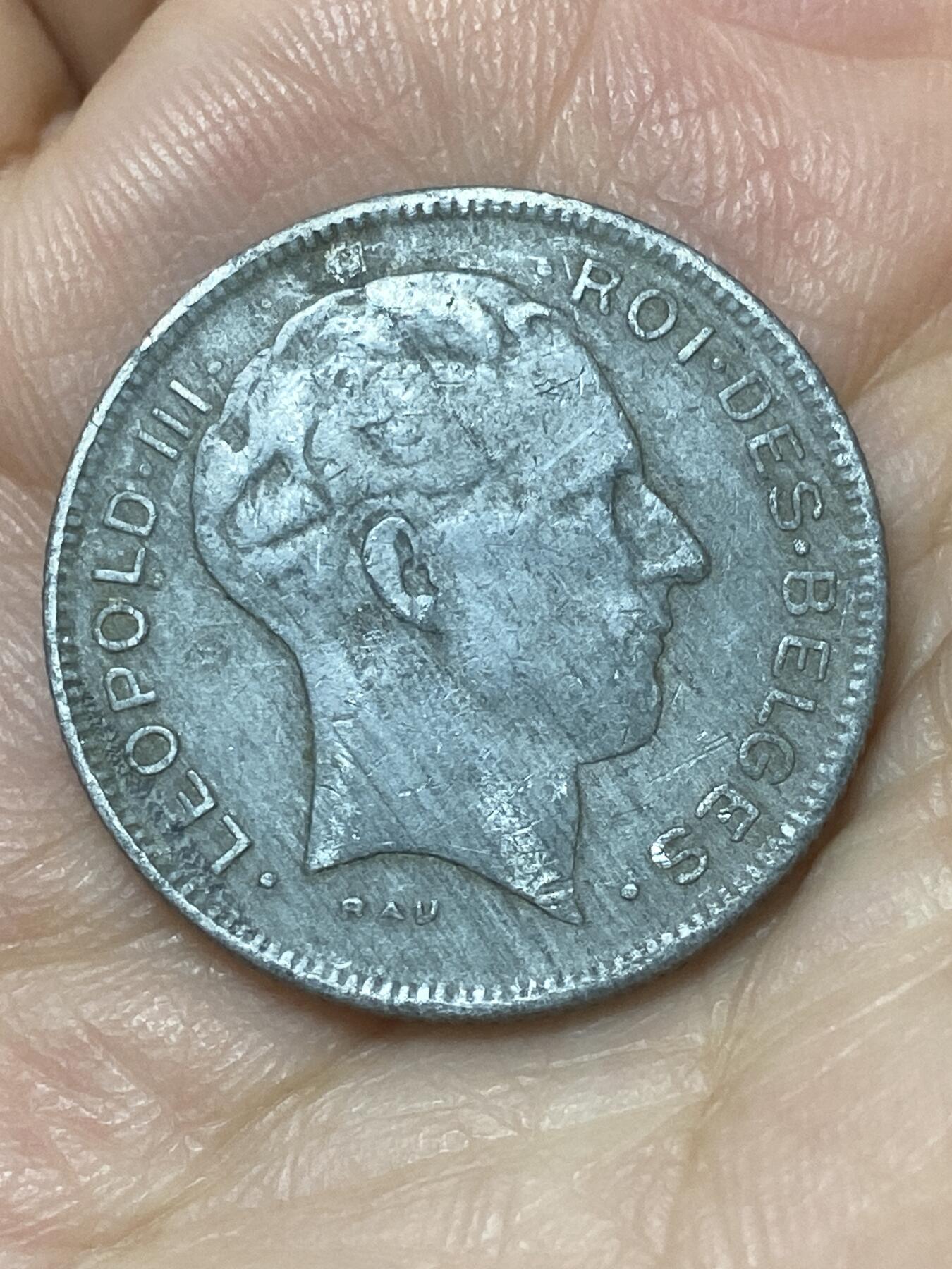 2026年第二十六场(总第一百九十五场）外国好品散币场(免佣金) 比利时🇧🇪1946年5法郎(利奥波德三世，二战德国占领时期，法语版)