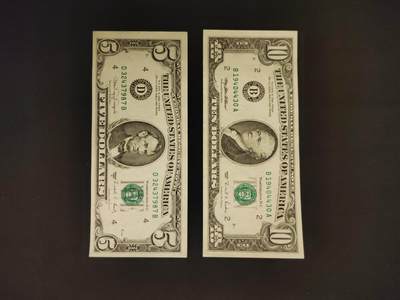 小头美元两张，全新未流通 - 小头美元两张，全新未流通