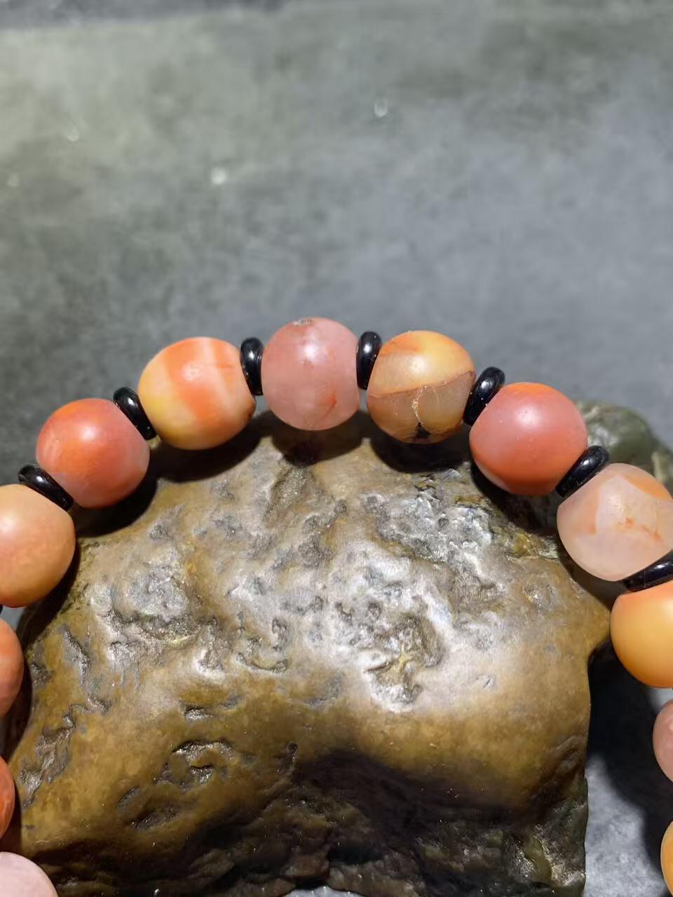 川料亚光南红玛瑙苹果珠单圈手串一条