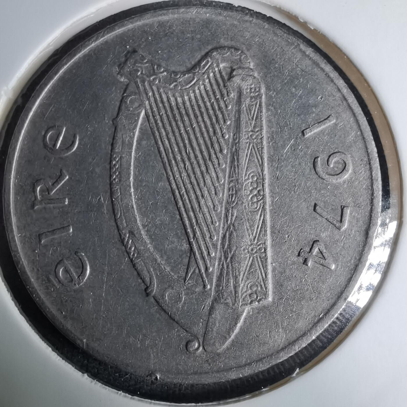 沼泽如烟--第996场 爱尔兰1974年10便士