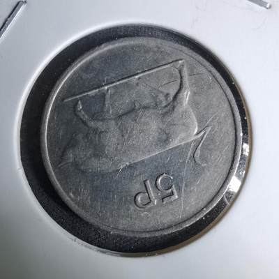 沼泽如烟--第996场 - 爱尔兰1978年5便士