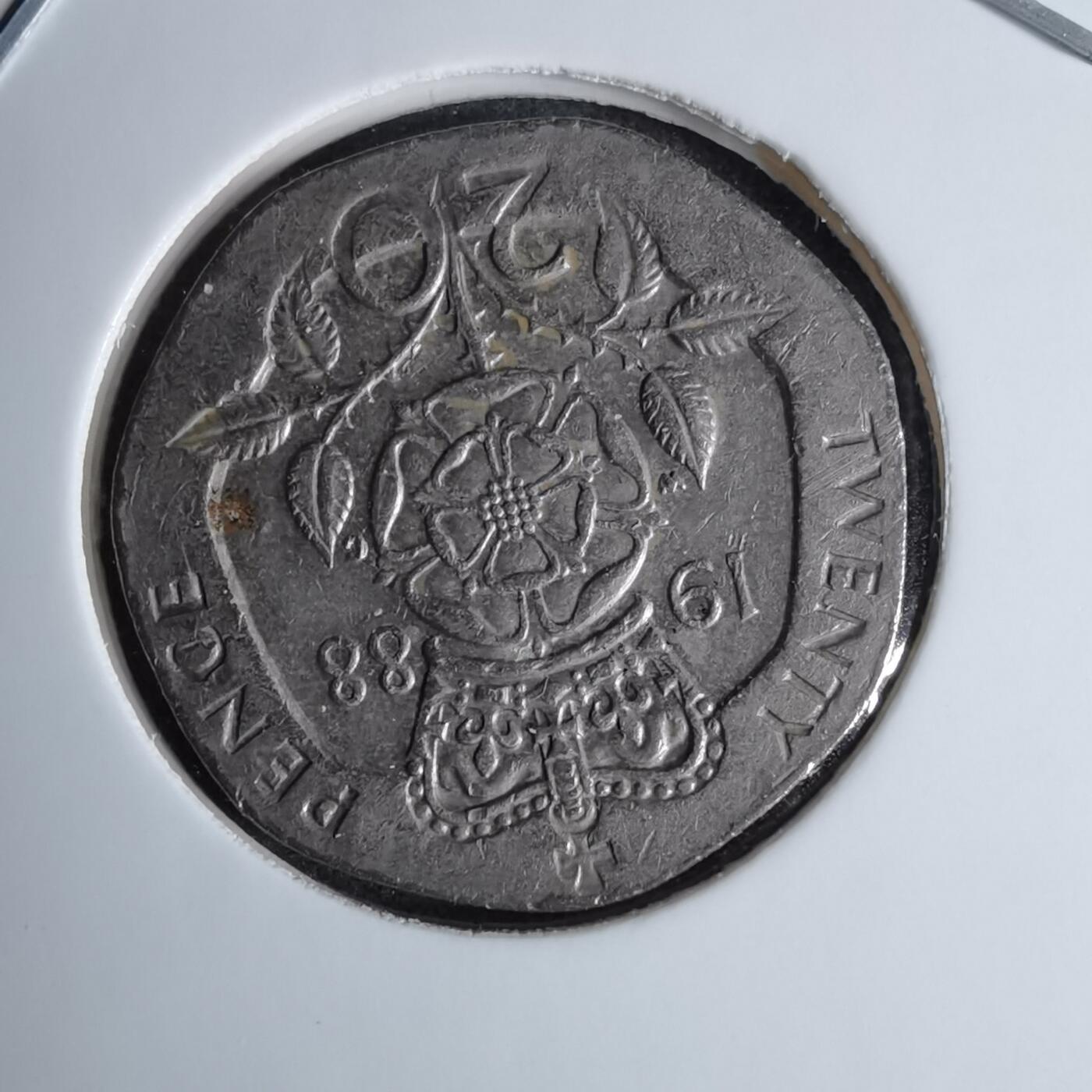 沼泽如烟--第996场 英国1988年20便士