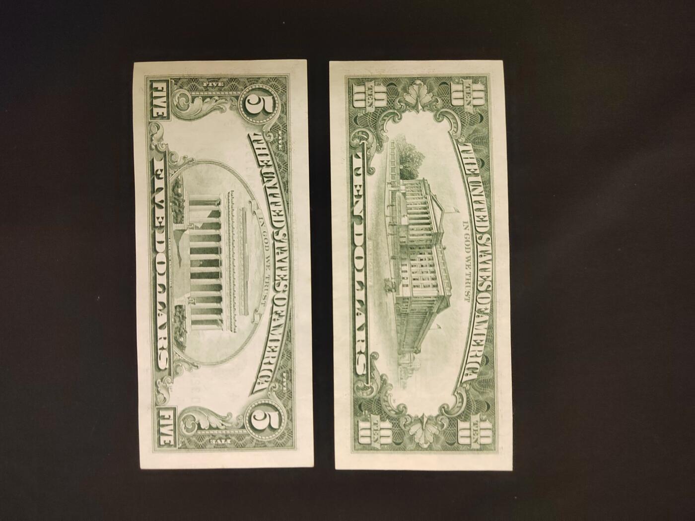 小头美元两张，全新未流通