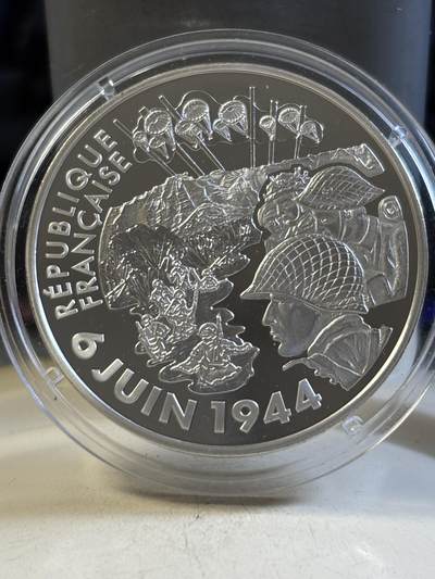 第191期拍卖 - 法国2004年D-DAY诺曼底登陆60周年纪念银币，900银，22.2克，发行20000枚