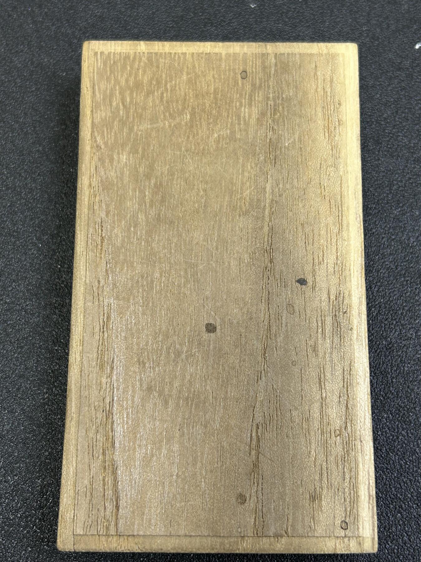 西秦中古拍卖第七十七期 2026马年新春专场 本场拍品年初九发出 不忘历史 日本明治时代 佛教协会证章 铜镀银 带原盒