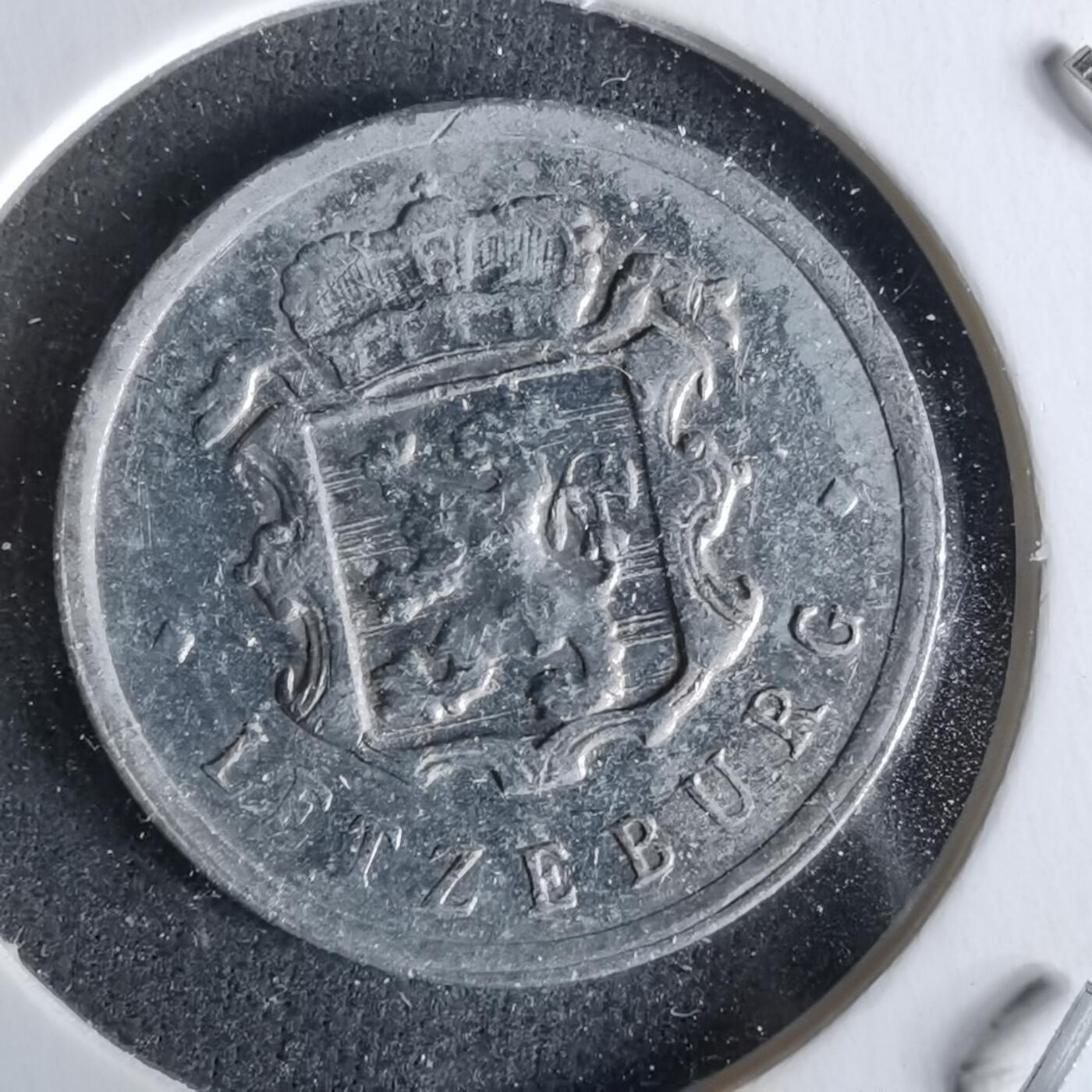 沼泽如烟--第993场 卢森堡1965年25分