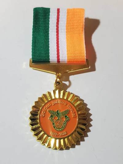 韵星假日军品类拍卖第41期 -- Rimey Holidays Militaria Auction 41 - 赞比亚共和国国家服务金僖奖章 铜镀金 少见国家 非常厚重 库存品相