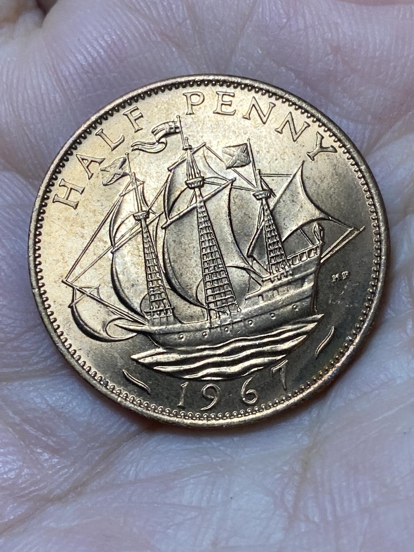 2026年第二十七场(总第一百九十六场）外国好品散币场(免佣金) 原光好品–英国🇬🇧1967年半便士(伊丽莎白二世青年桂冠第二版，普制币关门年)