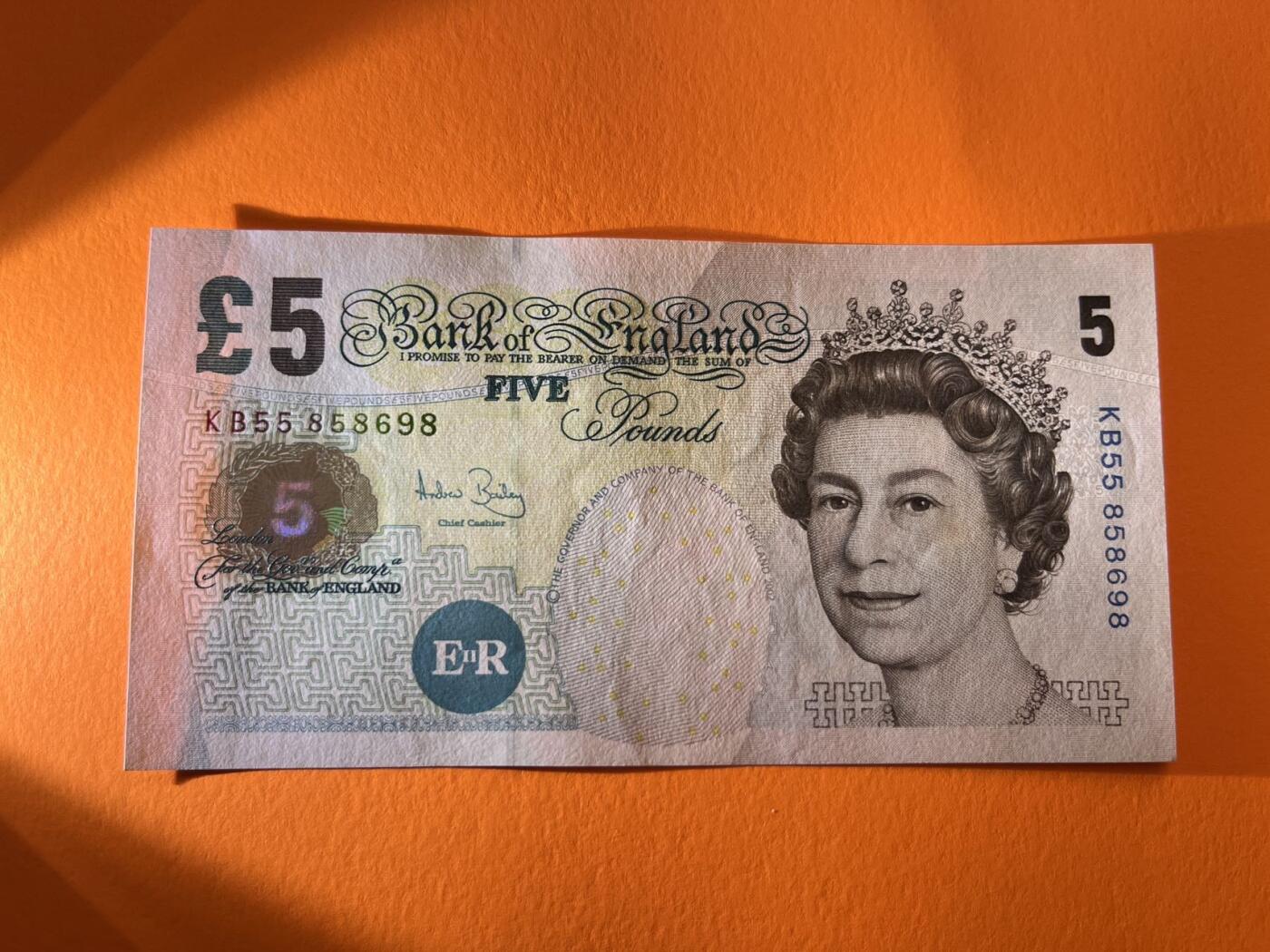 世界各国纸币拍卖 英国5英镑 实物图