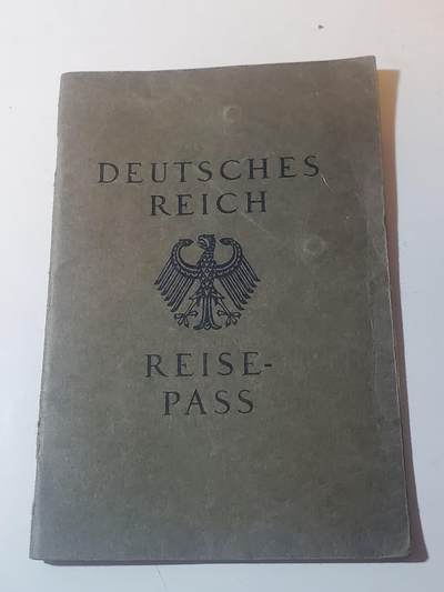 韵星假日军品类拍卖第41期 -- Rimey Holidays Militaria Auction 41 - 魏玛共和国-德意志第三帝国护照 保存完好
