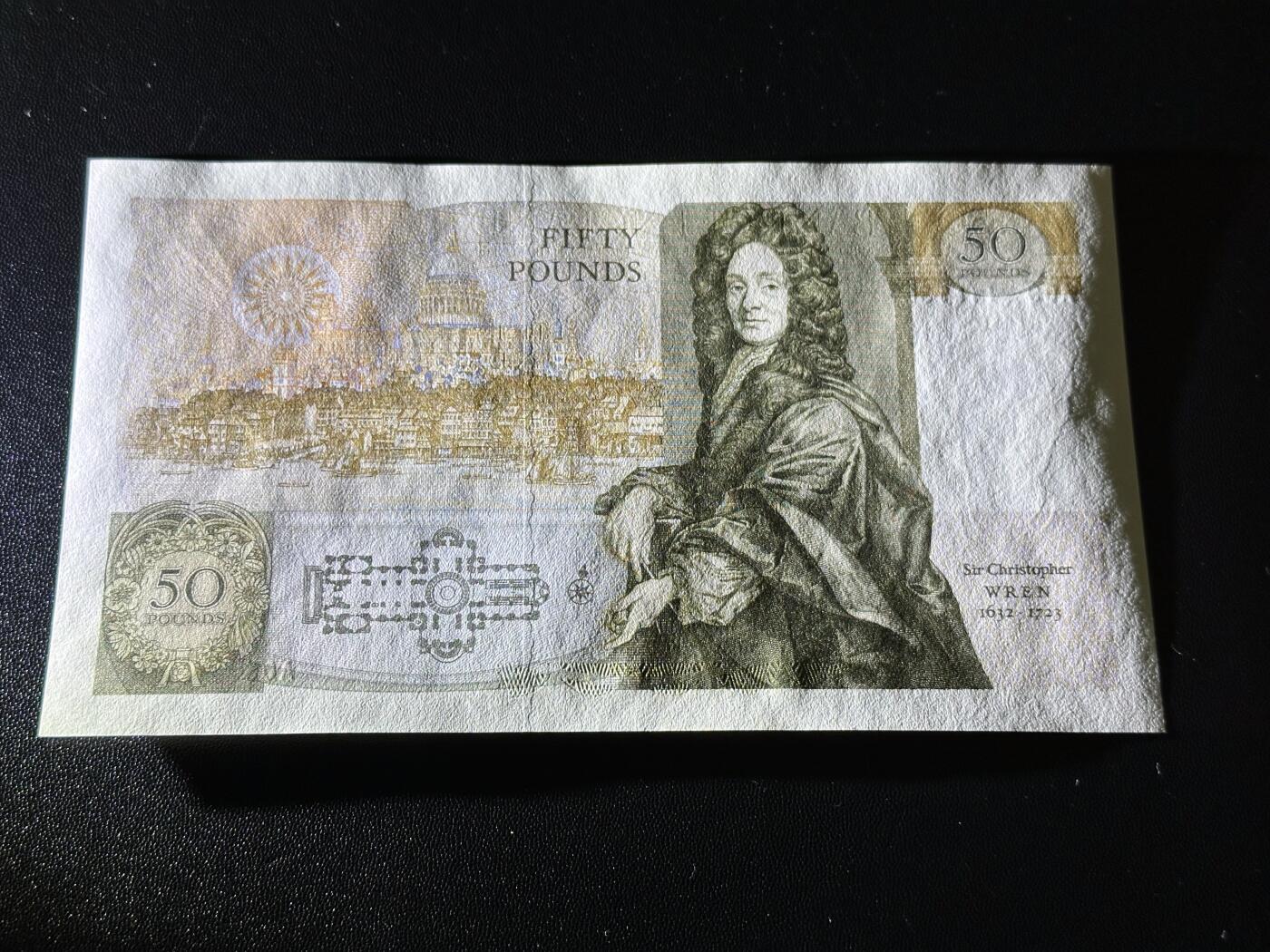 《外钞收藏家》第六百一十一期（农历新年第一场/快递恢复正常再发货）（长期征集拍品、欢迎藏友们联系合作）