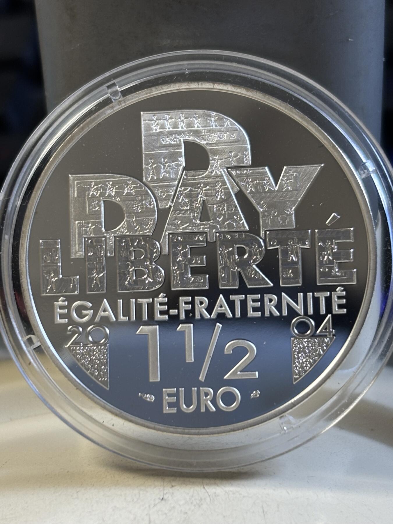 第191期拍卖 法国2004年D-DAY诺曼底登陆60周年纪念银币，900银，22.2克，发行20000枚