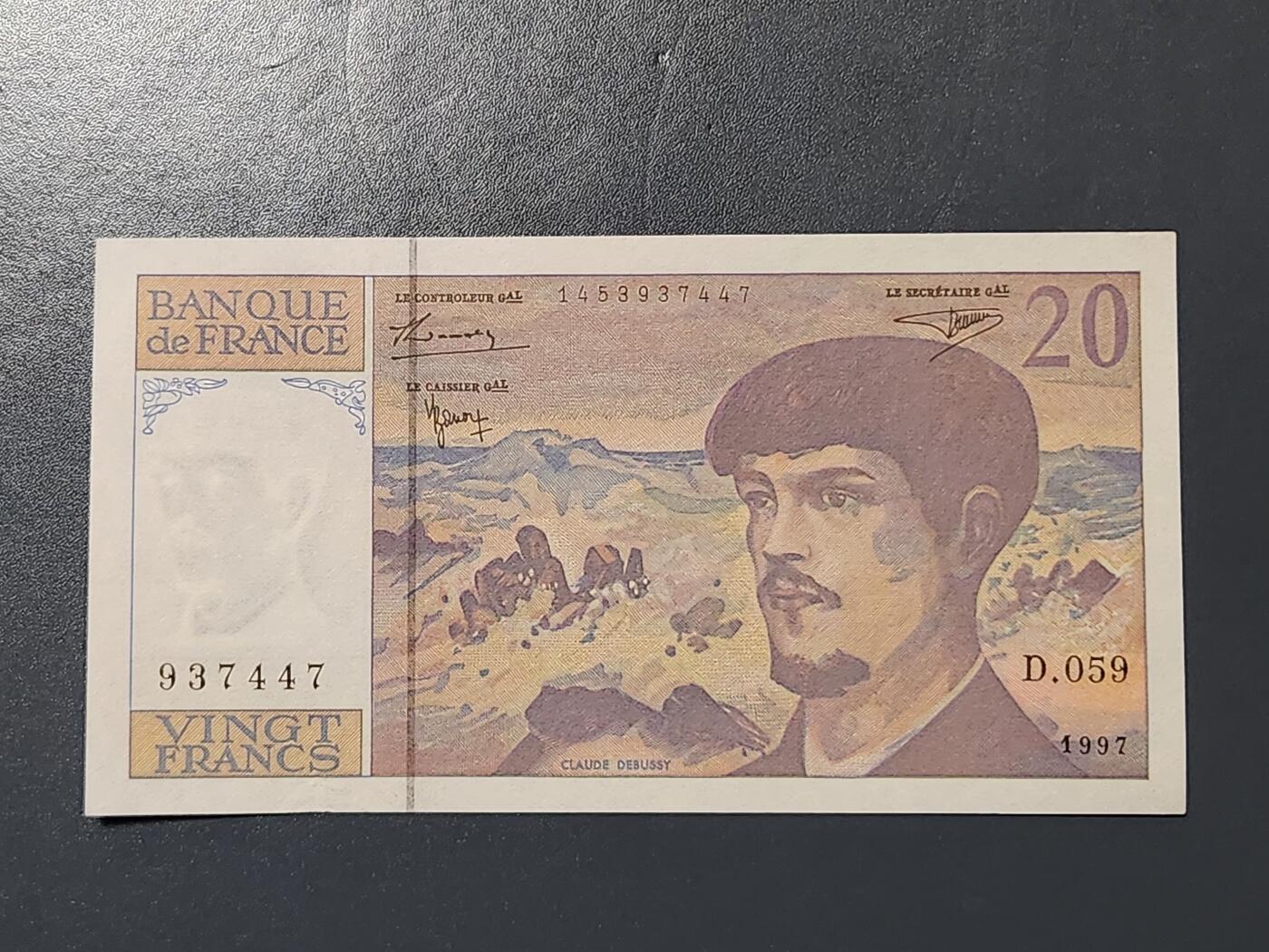 2月15号晚上8点 外国纸币自动截拍第26场 20法郎几乎全新