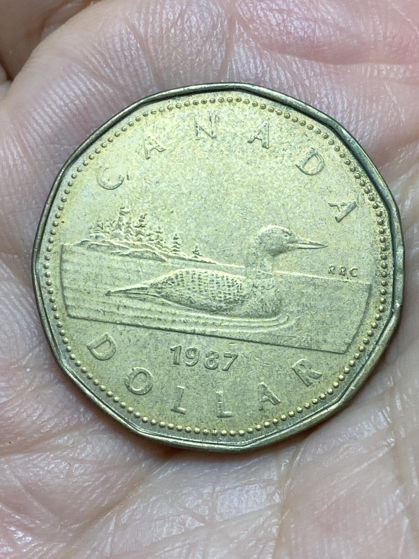 2026年第二十七场(总第一百九十六场）外国好品散币场(免佣金) 加拿大🇨🇦1987年1元(伊丽莎白二世中年花冠，浅浮雕版)