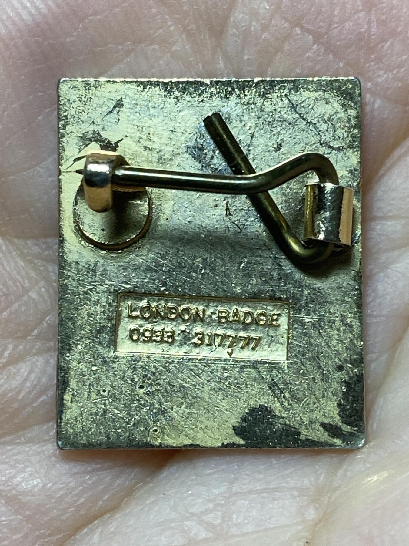 2026年第二十七场(总第一百九十六场）外国好品散币场(免佣金) 英国🇬🇧肯特郡阿什福德小学校徽