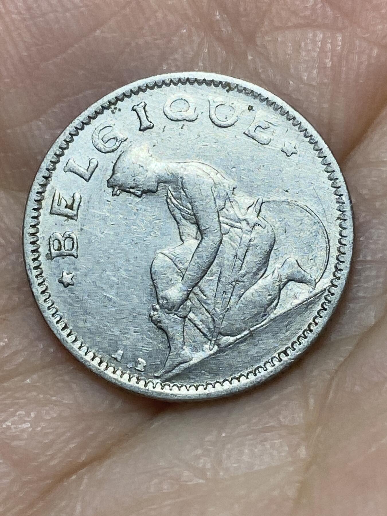 2026年第二十六场(总第一百九十五场）外国好品散币场(免佣金) 比利时🇧🇪1933年50分(阿尔贝一世，法语版，关门年)