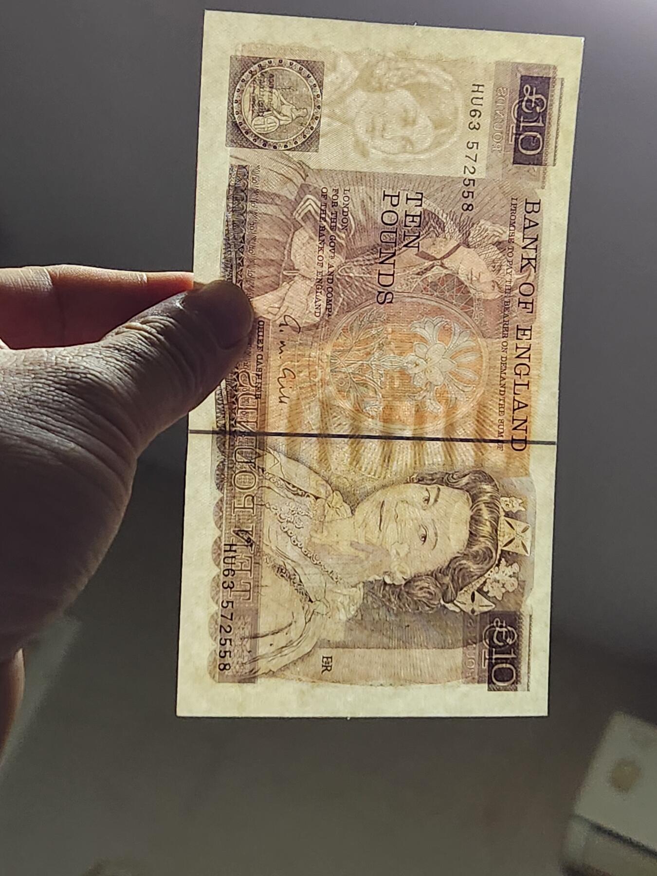 2月15号晚上8点 外国纸币自动截拍第26场  英国D序列1988年10镑纸币（南丁格尔）Gill 签名 几乎全新