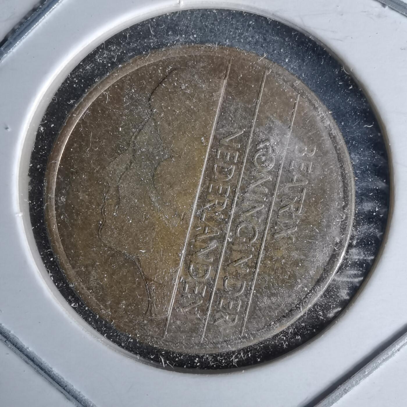 沼泽如烟--第993场 荷兰1990年五分