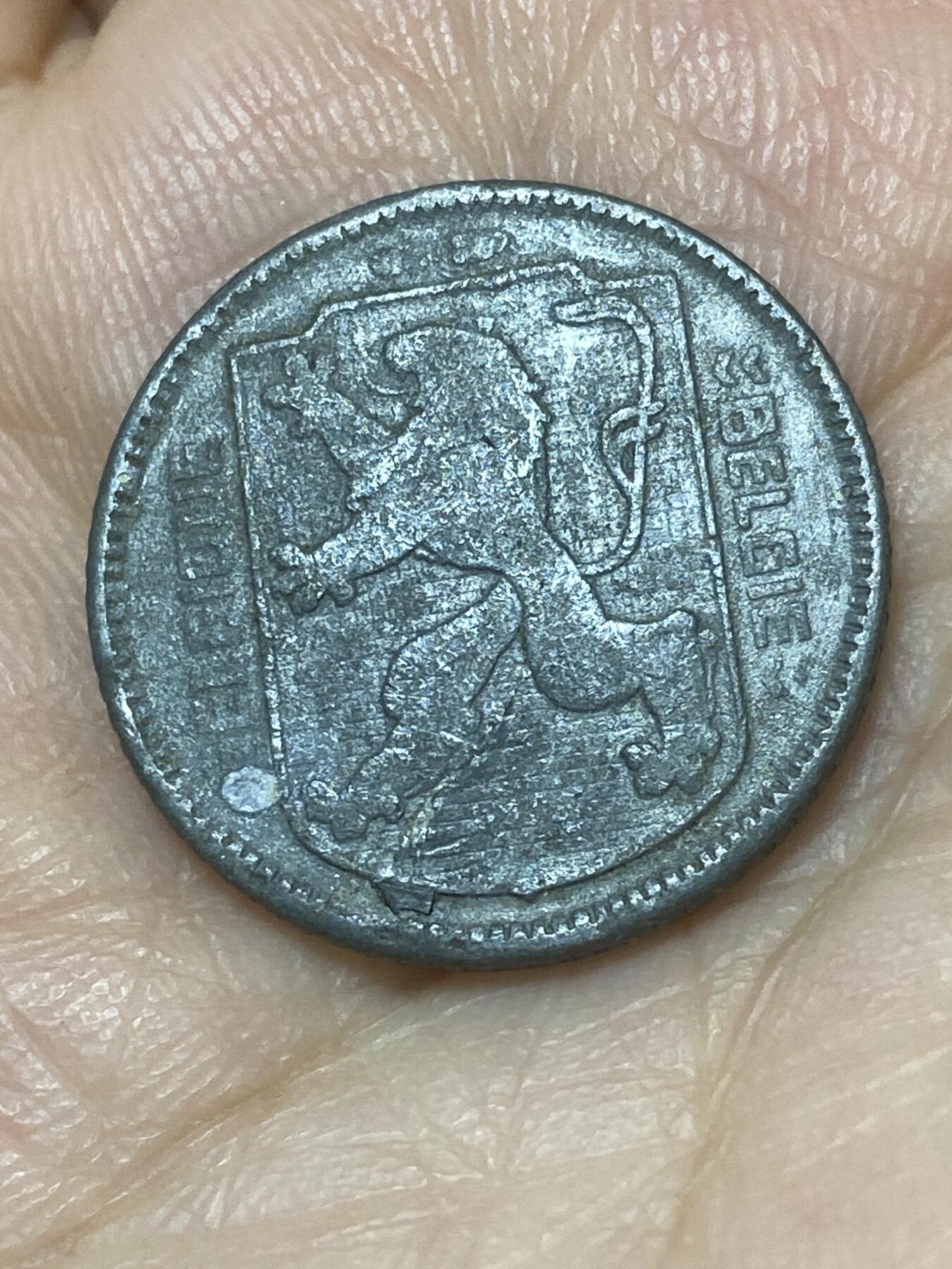 2026年第二十六场(总第一百九十五场）外国好品散币场(免佣金) 比利时🇧🇪1941年1法郎(二战德国占领时期，左法语右荷语版)