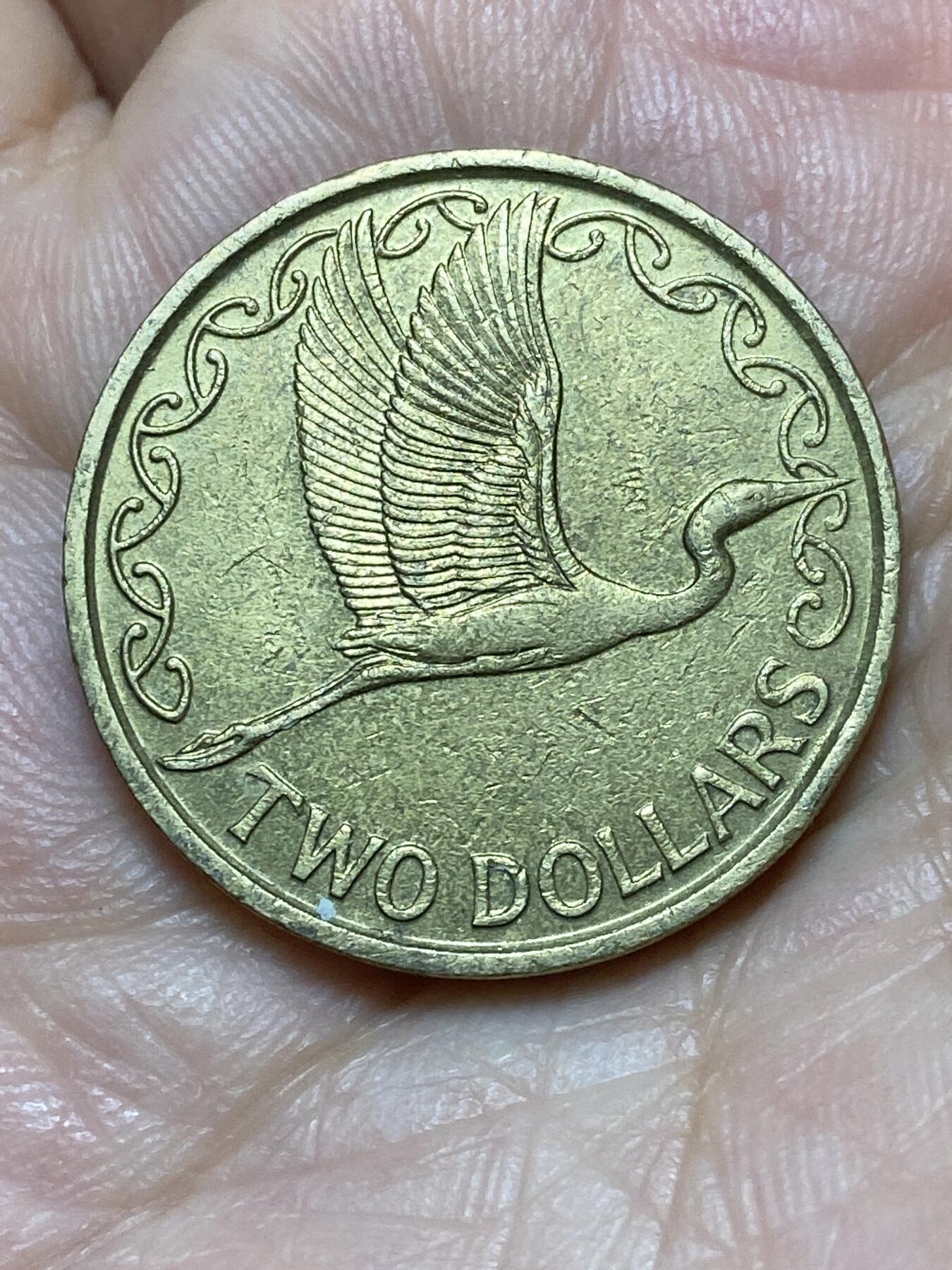 2026年第二十七场(总第一百九十六场）外国好品散币场(免佣金) 新西兰🇳🇿1991年2元(伊丽莎白二世中年高冠)