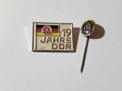 韵星假日军品类拍卖第41期 -- Rimey Holidays Militaria Auction 41 - 民主德国成立十九周年纪念章与体育技能证章插针一组