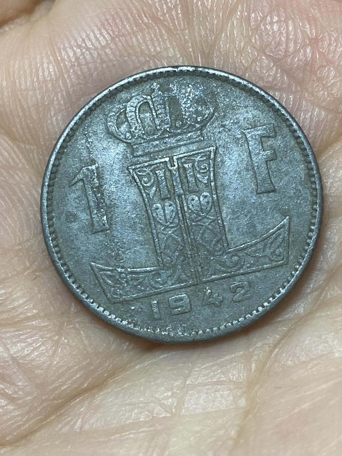 2026年第二十六场(总第一百九十五场）外国好品散币场(免佣金) 比利时🇧🇪1942年1法郎(二战德国占领时期，左法语右荷语版)