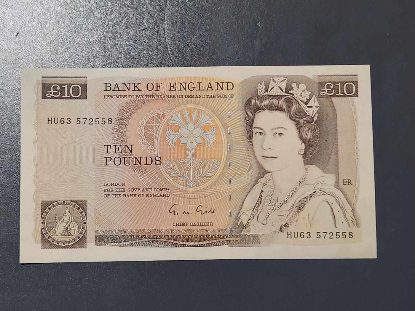 2月15号晚上8点 外国纸币自动截拍第26场  英国D序列1988年10镑纸币（南丁格尔）Gill 签名 几乎全新