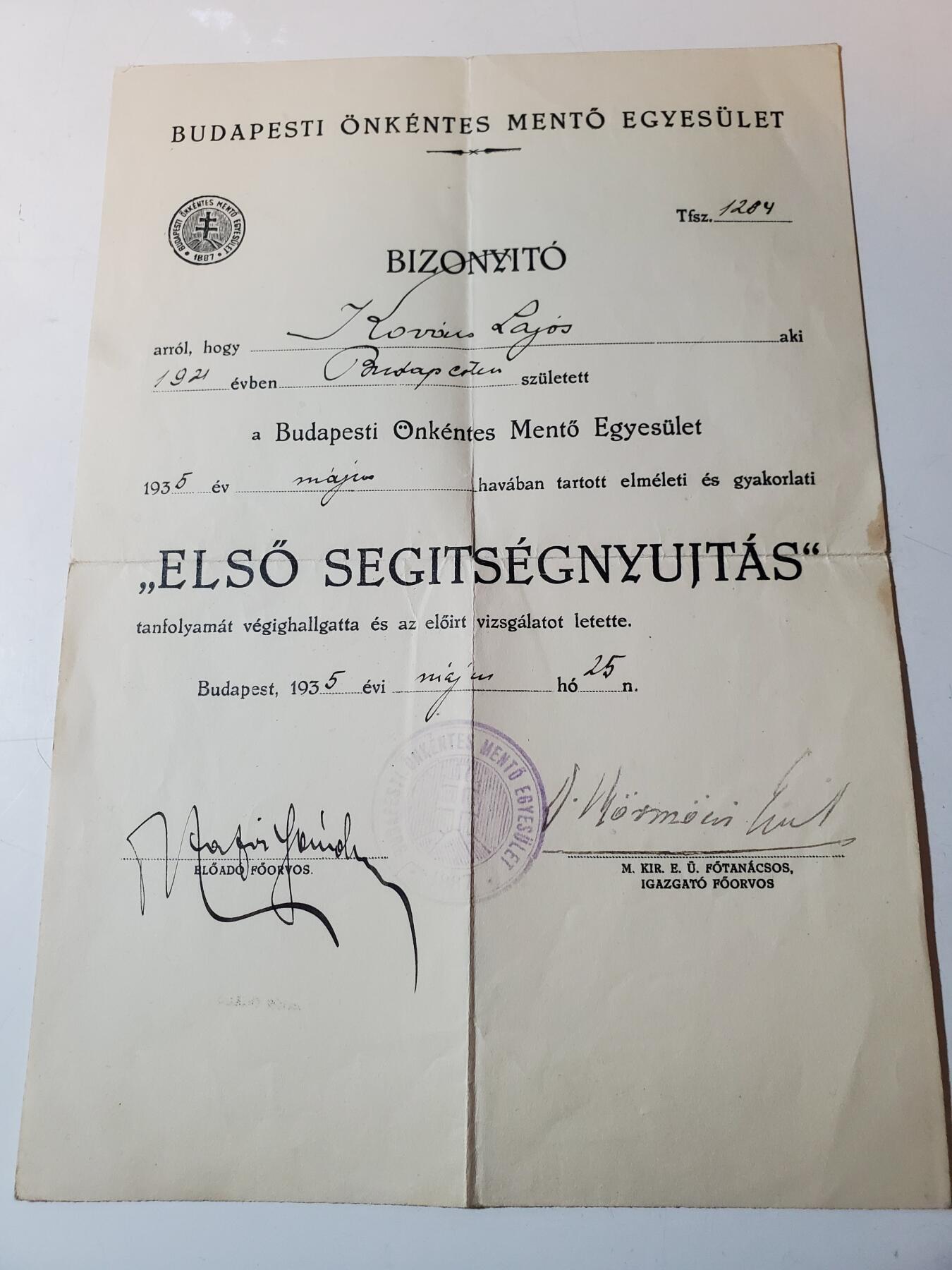 韵星假日军品类拍卖第41期 -- Rimey Holidays Militaria Auction 41 匈牙利王国急救救生员资格证书 少见保存完好 