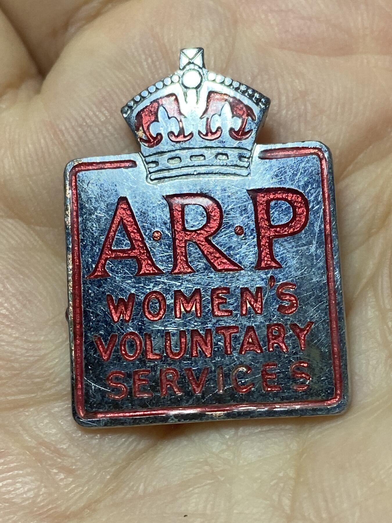 2026年第二十七场(总第一百九十六场）外国好品散币场(免佣金) 英国🇬🇧二战时期空袭预防妇女志愿服务徽章