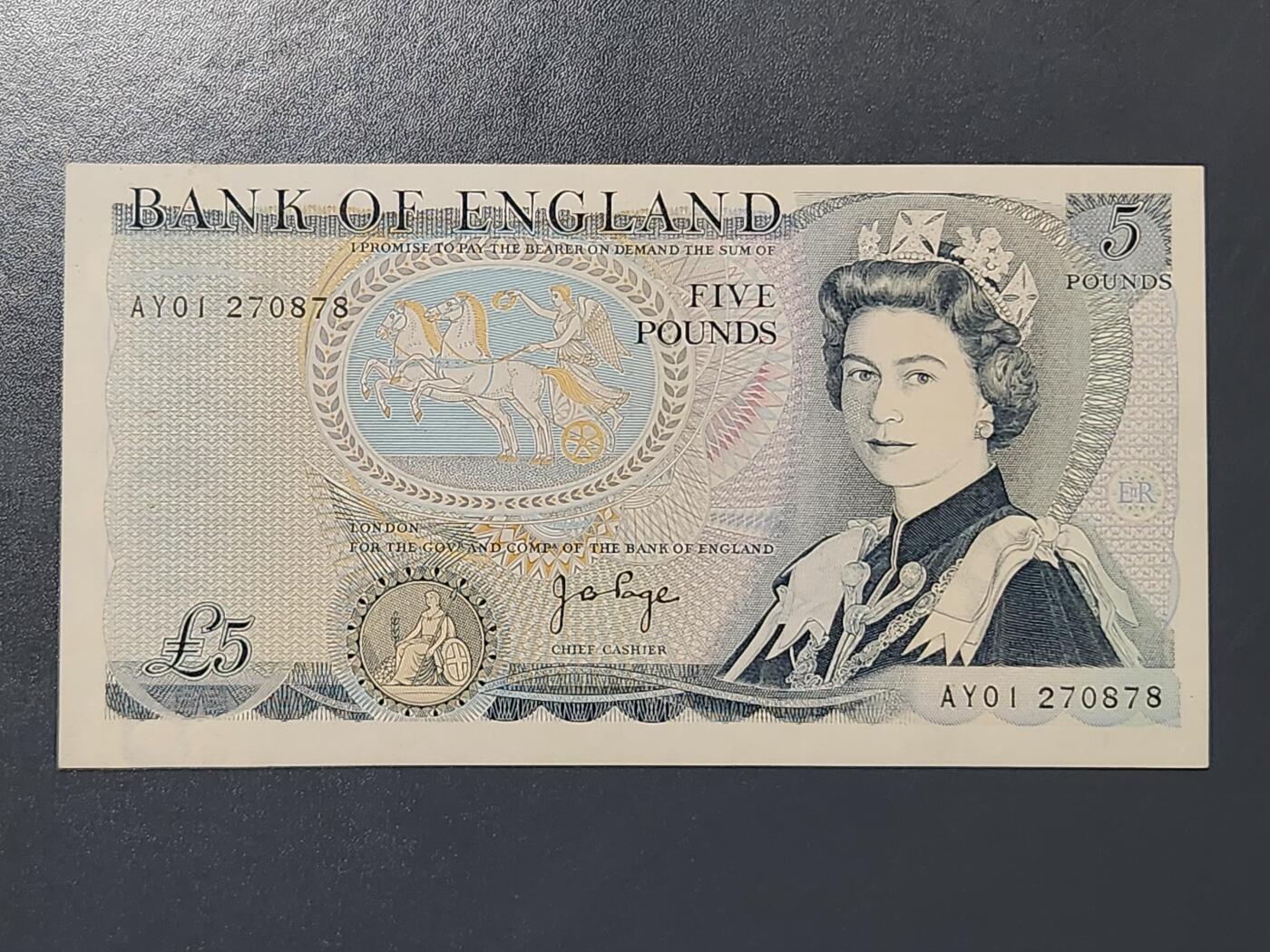 2月15号晚上8点 外国纸币自动截拍第26场 英國紙幣 D序列 5磅 70年代 Page簽名較早期 新品有针眼