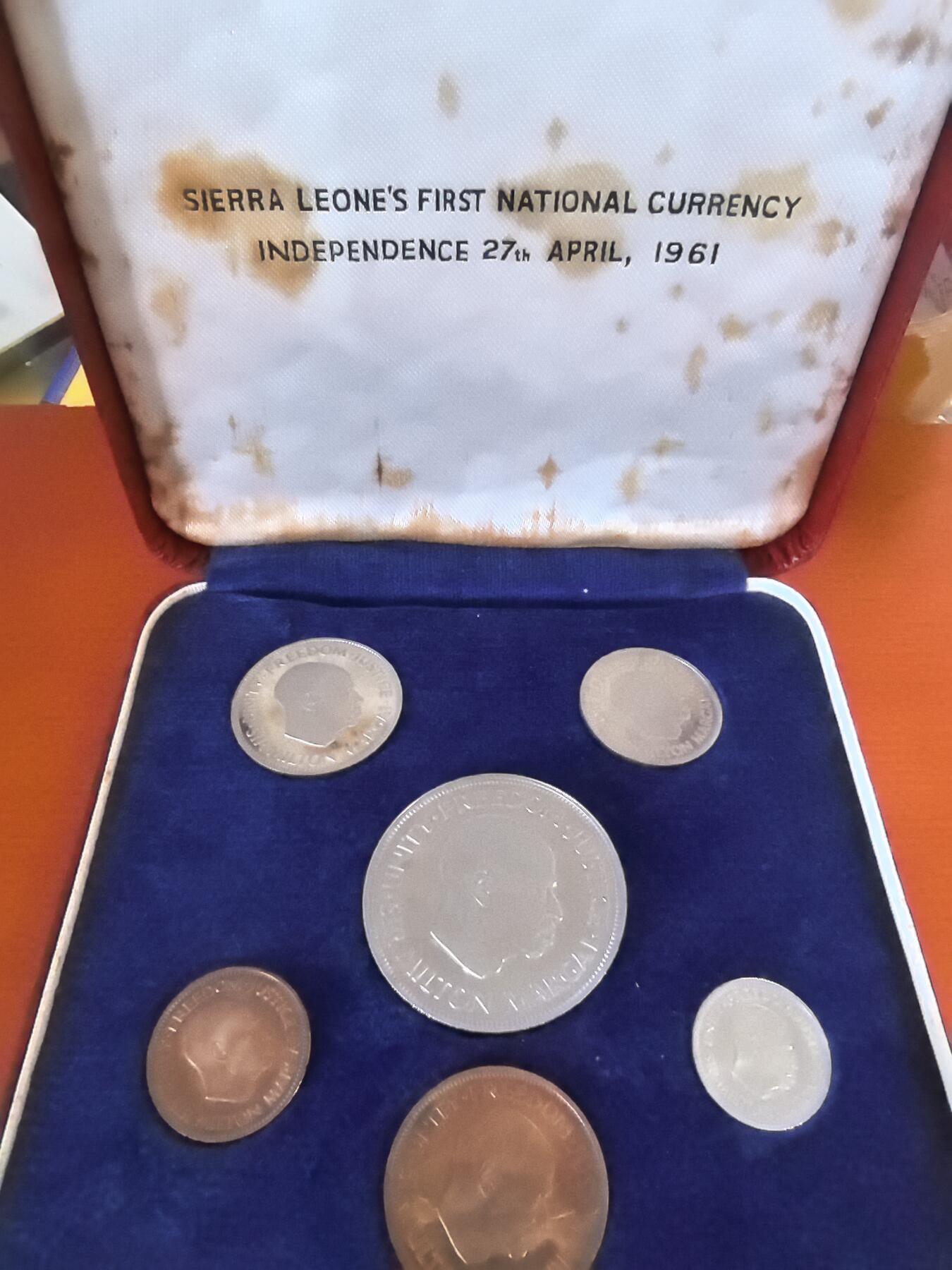 长老汇马年精选第一场拍卖 1964塞拉利昂精制套币6枚，原盒