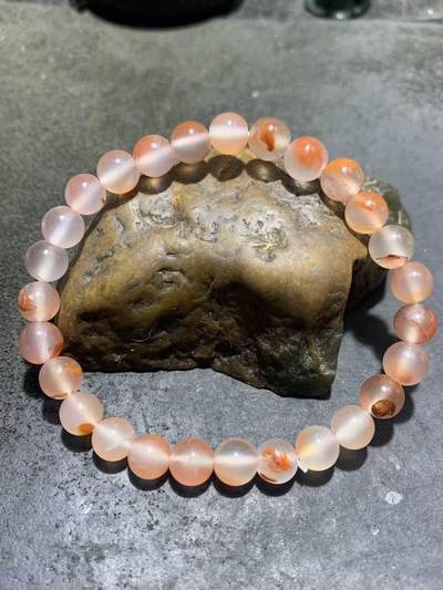 精美川料南红玛瑙荔枝冻飘红单圈手串一条， - 精美川料南红玛瑙荔枝冻飘红单圈手串一条，