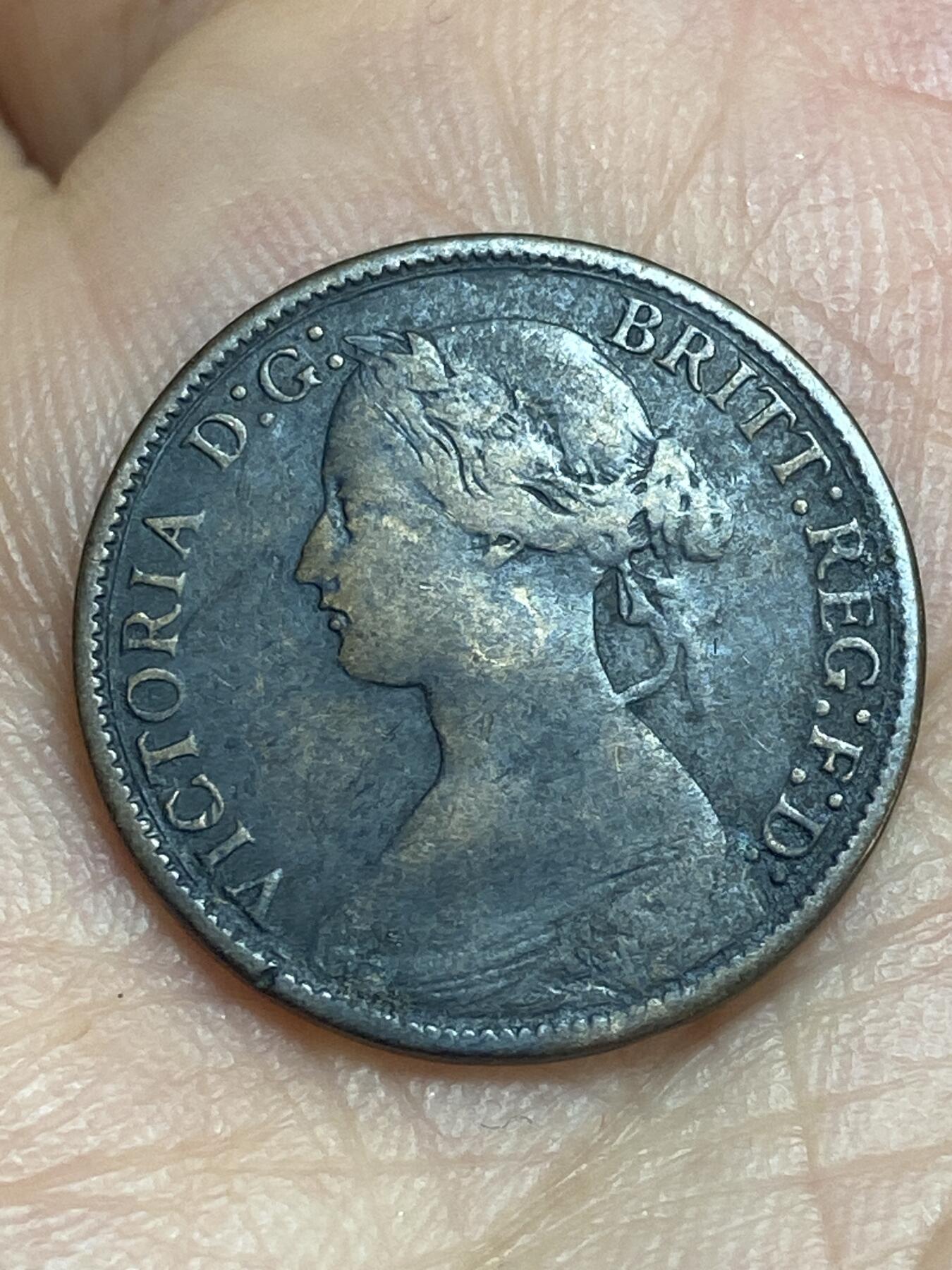 2026年第二十八场(总第一百九十七场）新春初七特拍场(佣金3%最低1元) 英国🇬🇧1868年1法新(维多利亚女王中年桂冠第二版)