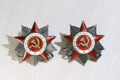 大猫徽章拍卖 第288期 - 苏联43二卫一组