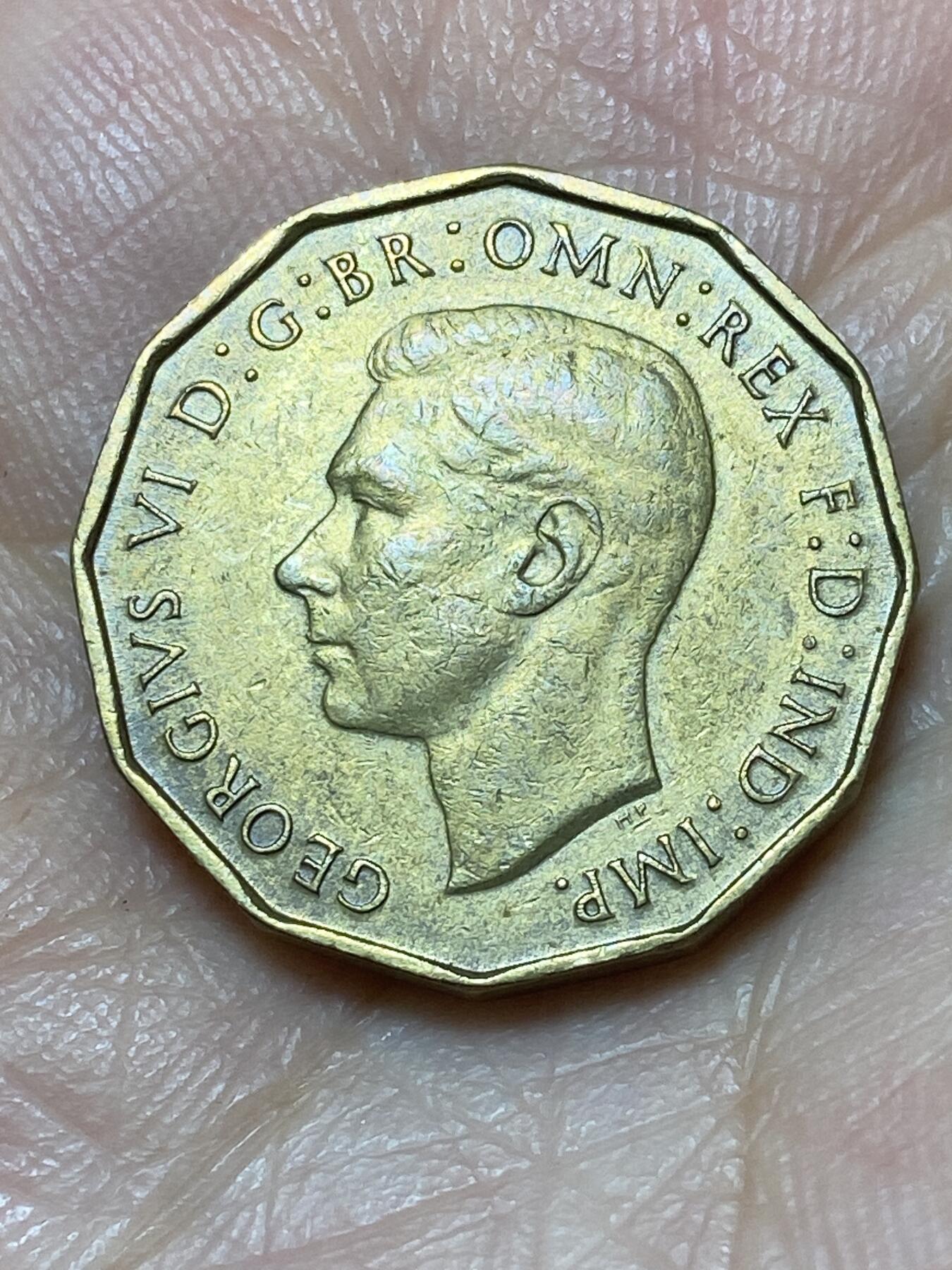 2026年第二十七场(总第一百九十六场）外国好品散币场(免佣金) 英国🇬🇧1937年3便士(乔治六世加冕年，第一版首发年)