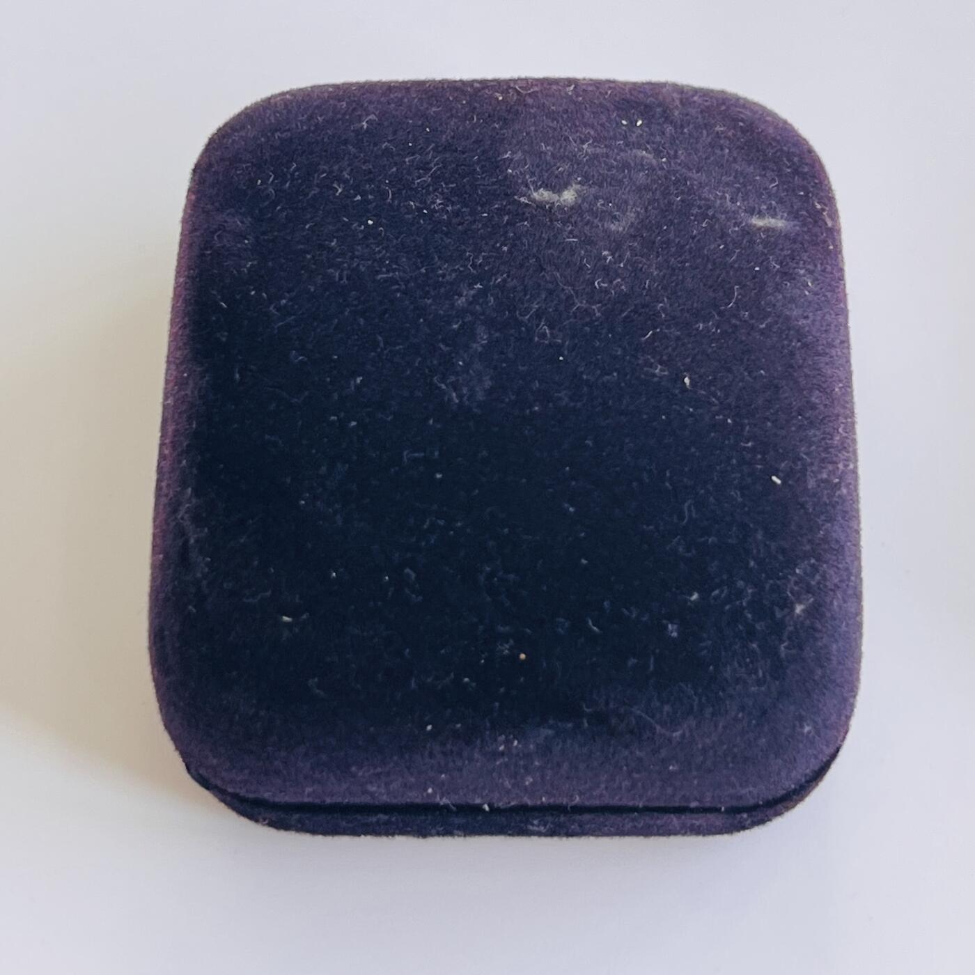 韵星假日军品类拍卖第41期 -- Rimey Holidays Militaria Auction 41 泰王国全球健康服务证章带原盒