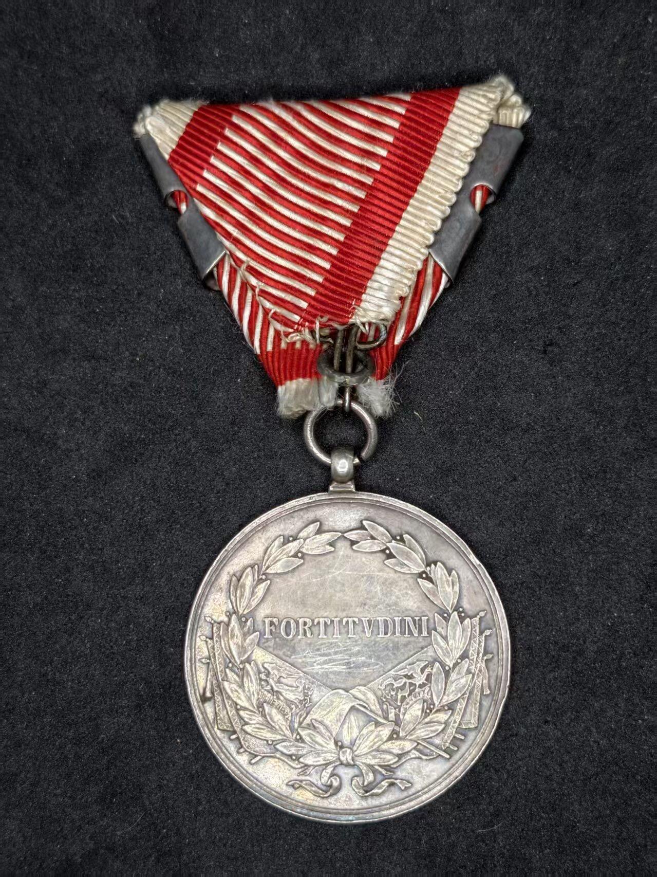 凯旋世界勋赏（持续上新中）（第22期新年大拍）（欢迎送拍）（对拍品有疑问请询问客服，不接受到手刀，出价默认拍品品相。请认真阅读拍卖规则！出价默认已认可！）（收到货请录制开箱视频，无视频概不处理问题。）