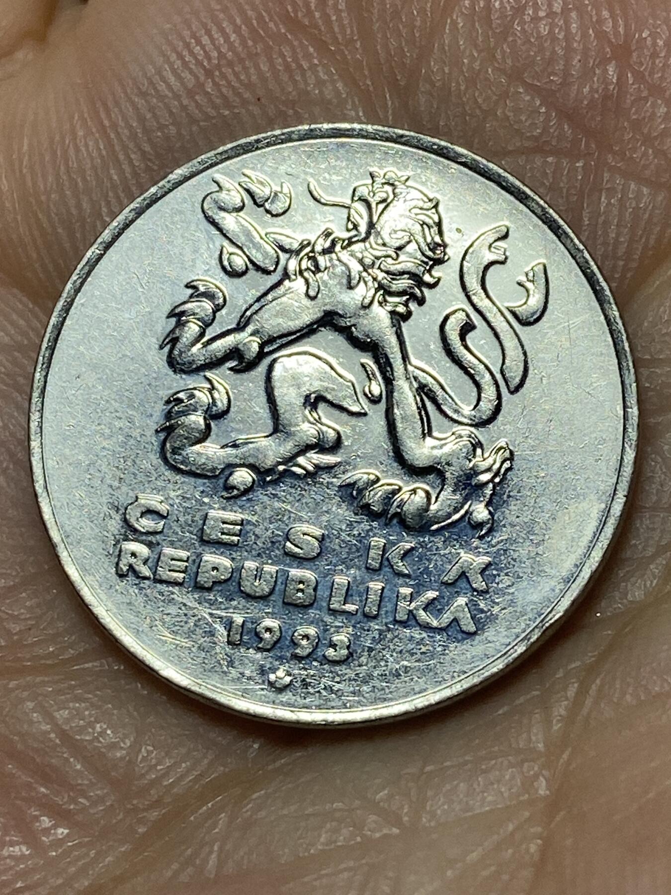 2026年第二十七场(总第一百九十六场）外国好品散币场(免佣金) 捷克共和国🇨🇿1993年5克朗