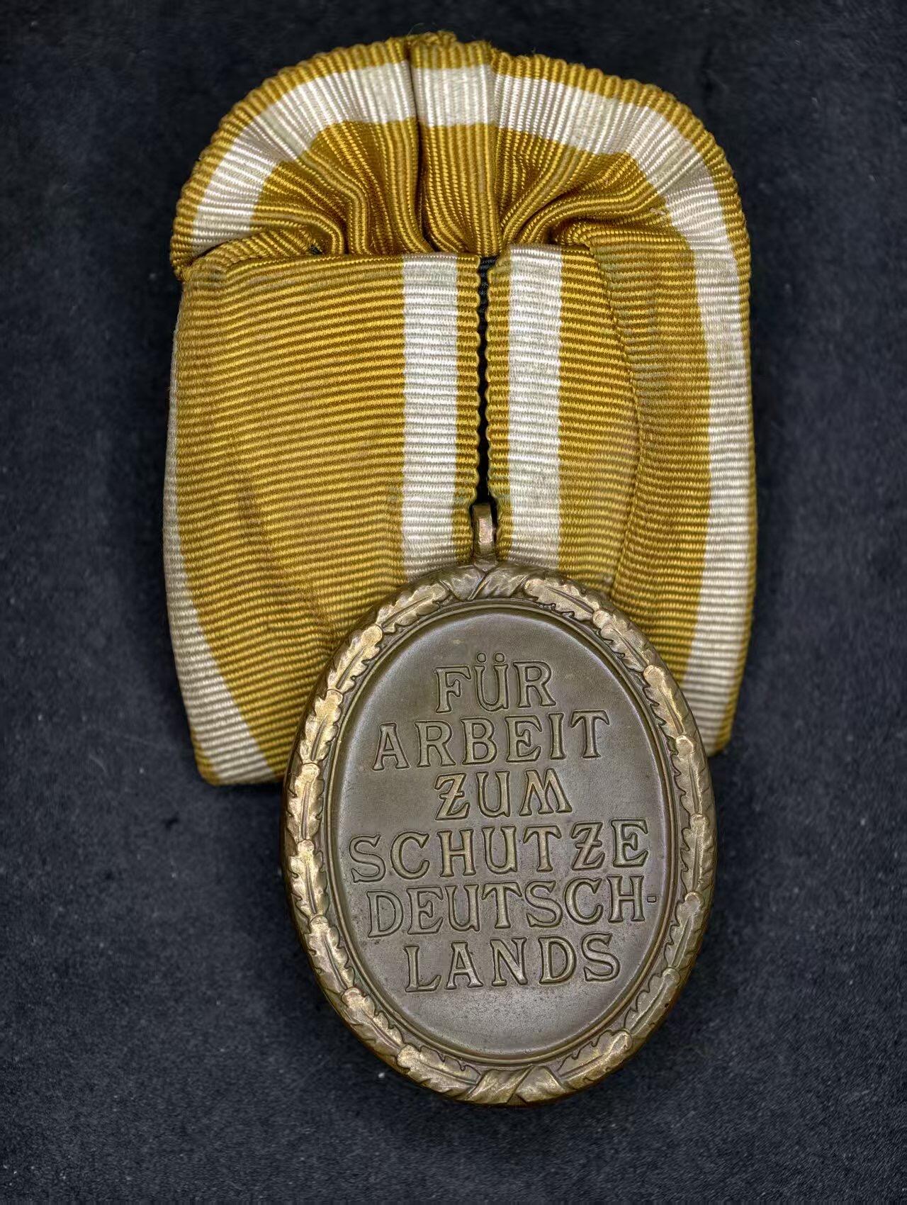 凯旋世界勋赏（持续上新中）（第22期新年大拍）（欢迎送拍）（对拍品有疑问请询问客服，不接受到手刀，出价默认拍品品相。请认真阅读拍卖规则！出价默认已认可！）（收到货请录制开箱视频，无视频概不处理问题。）