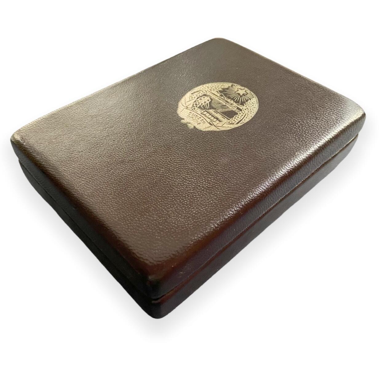 大珍 高层配享版中号豪华颁发盒 朝鲜劳动勋章