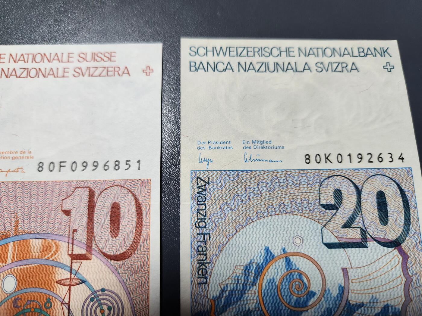 2月18号晚上8点 外国纸币自动截拍第27场 瑞士1980年10-20 新品一对