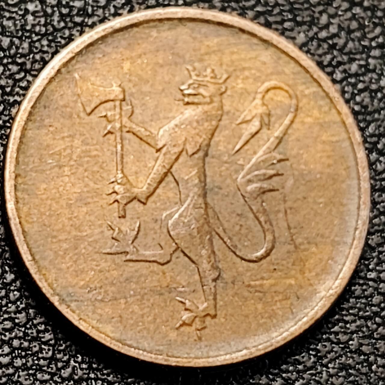 泉币菌-第190场-本场拍品多 请提前出价 （年后发货） 挪威 1977年 5欧尔 青铜币 19MM 