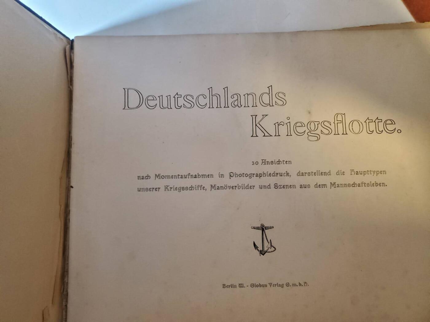 韵星假日军品类拍卖第41期 -- Rimey Holidays Militaria Auction 41 帝国战舰年鉴+战舰原照片（非后洗 带有原相馆印章和原油纸袋，保存很好） -- 1900-1918德意志帝国官方出版 彩图收录了主要的战舰 研究收藏价值军邮战舰迷 军迷历史研究必备 距今100年 