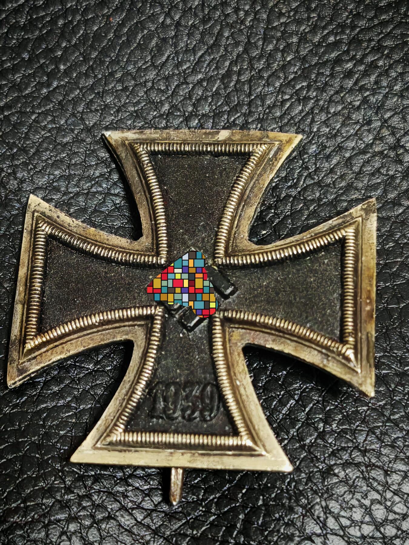 时顺第二十九拍(新年大拍) 二战时期一级铁十字勋章，挖土部件修复，状态差，请仔细看图，重量稍轻