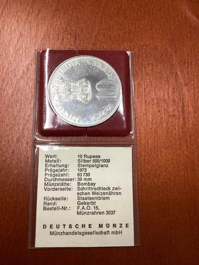 长老汇马年精选第一场拍卖 - 1973印度FAO10卢比银币，带说明纸，6.4万枚，22.5克500银