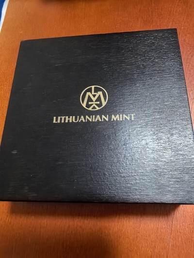 长老汇马年精选第一场拍卖 2022纽埃大卫5元仿古高浮雕银币，2盎司999银，盒证全，500枚，立陶宛造币厂